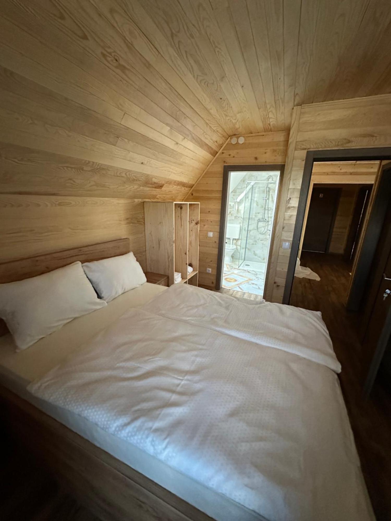 Bungalow House - 5 Rooms Zolaci Buitenkant foto